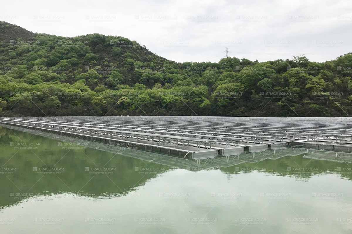 floating solar system